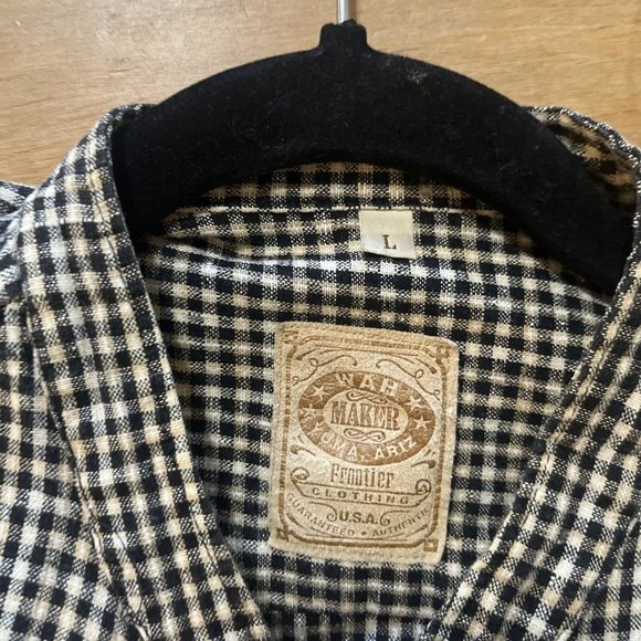 Wah Maker Frontier Clothing Mens Shirt Sz large Black&white Tiny Check Button Up - Picture 8 of 9